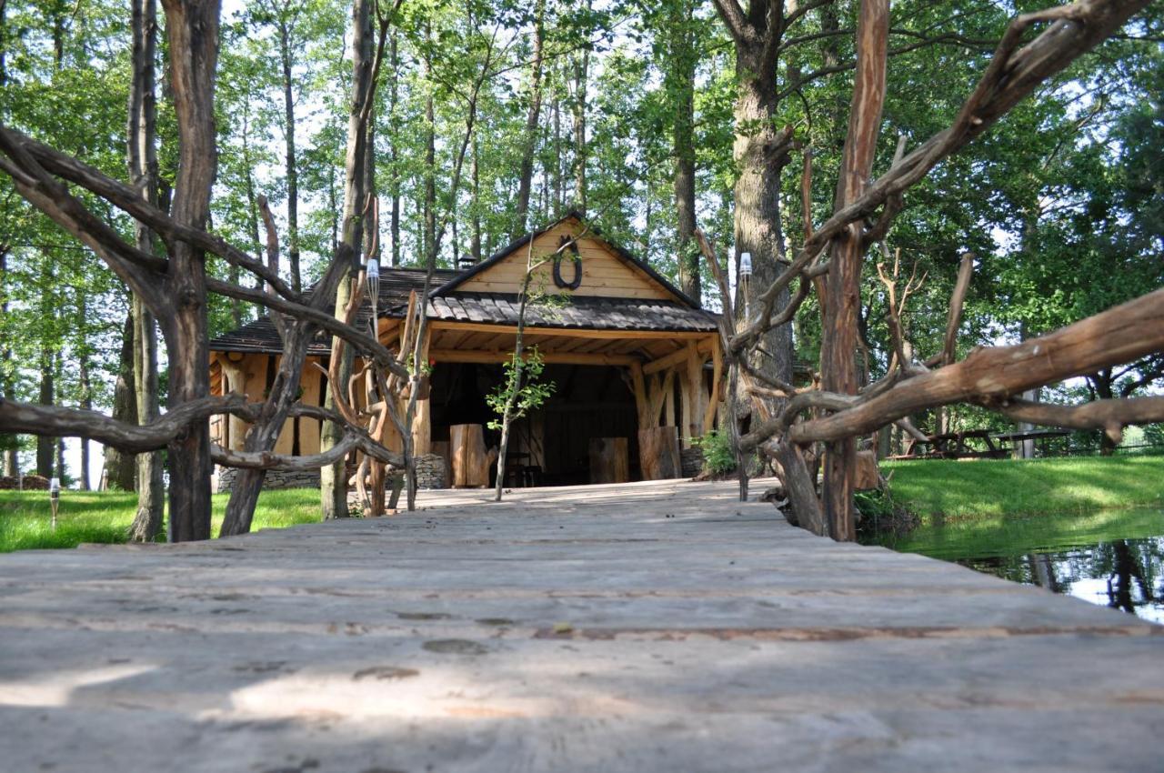 Pokoje Zimna Woda Rozalin Exterior foto