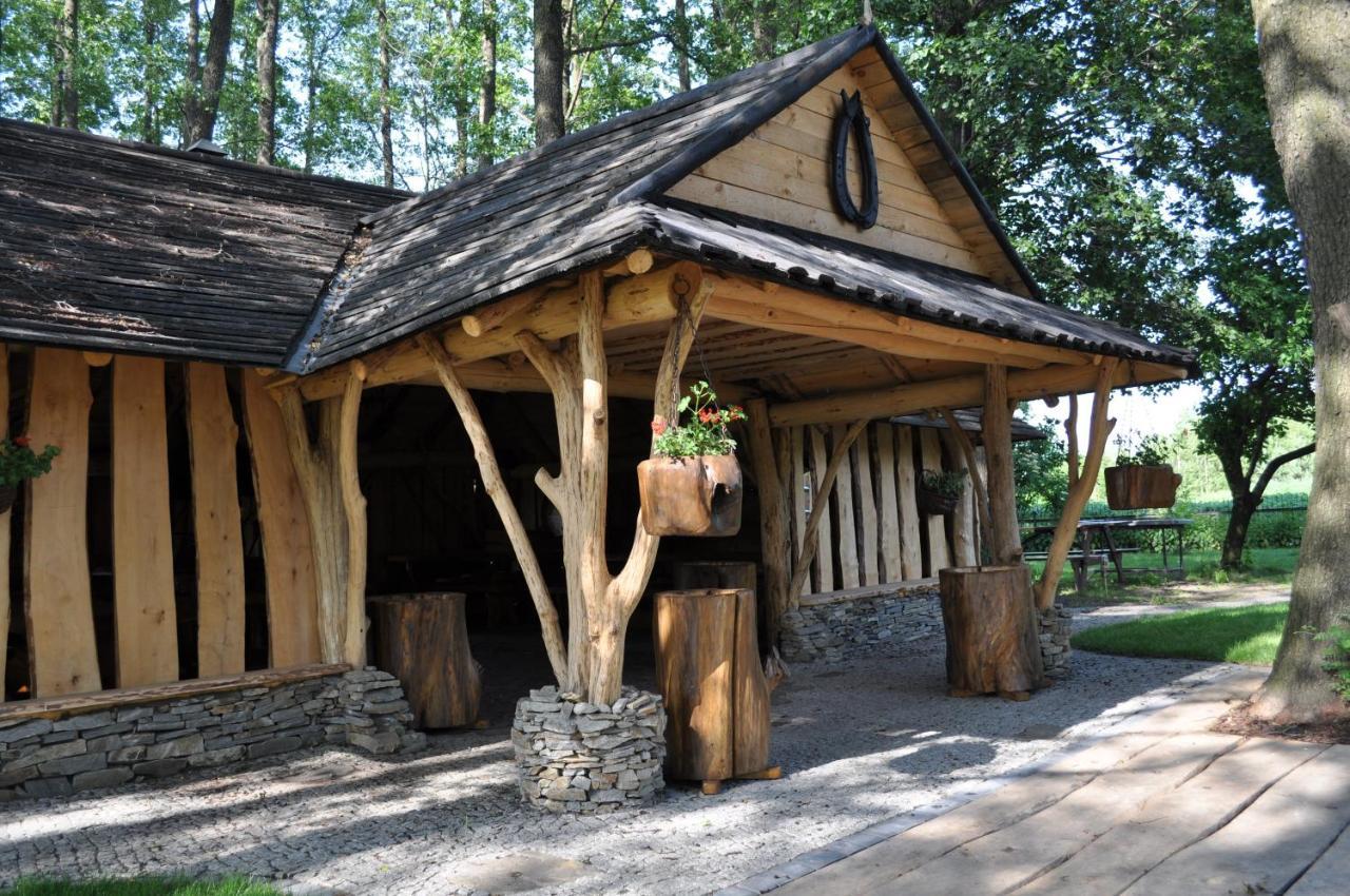 Pokoje Zimna Woda Rozalin Exterior foto