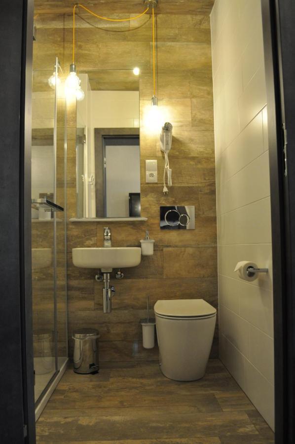 Pokoje Zimna Woda Rozalin Exterior foto